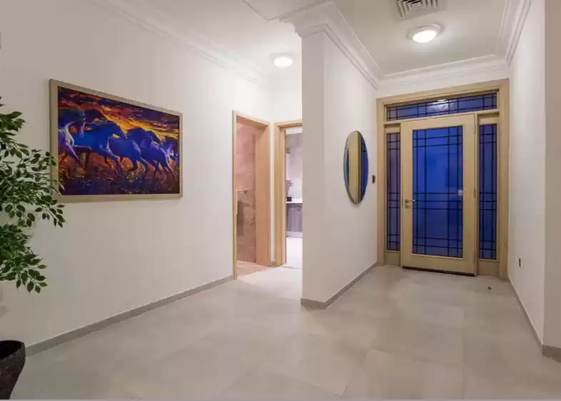 Résidentiel Propriété prête 6 chambres U / f Villa à Compound  a louer au Al-Sadd , Doha #9619 - 1  image 
